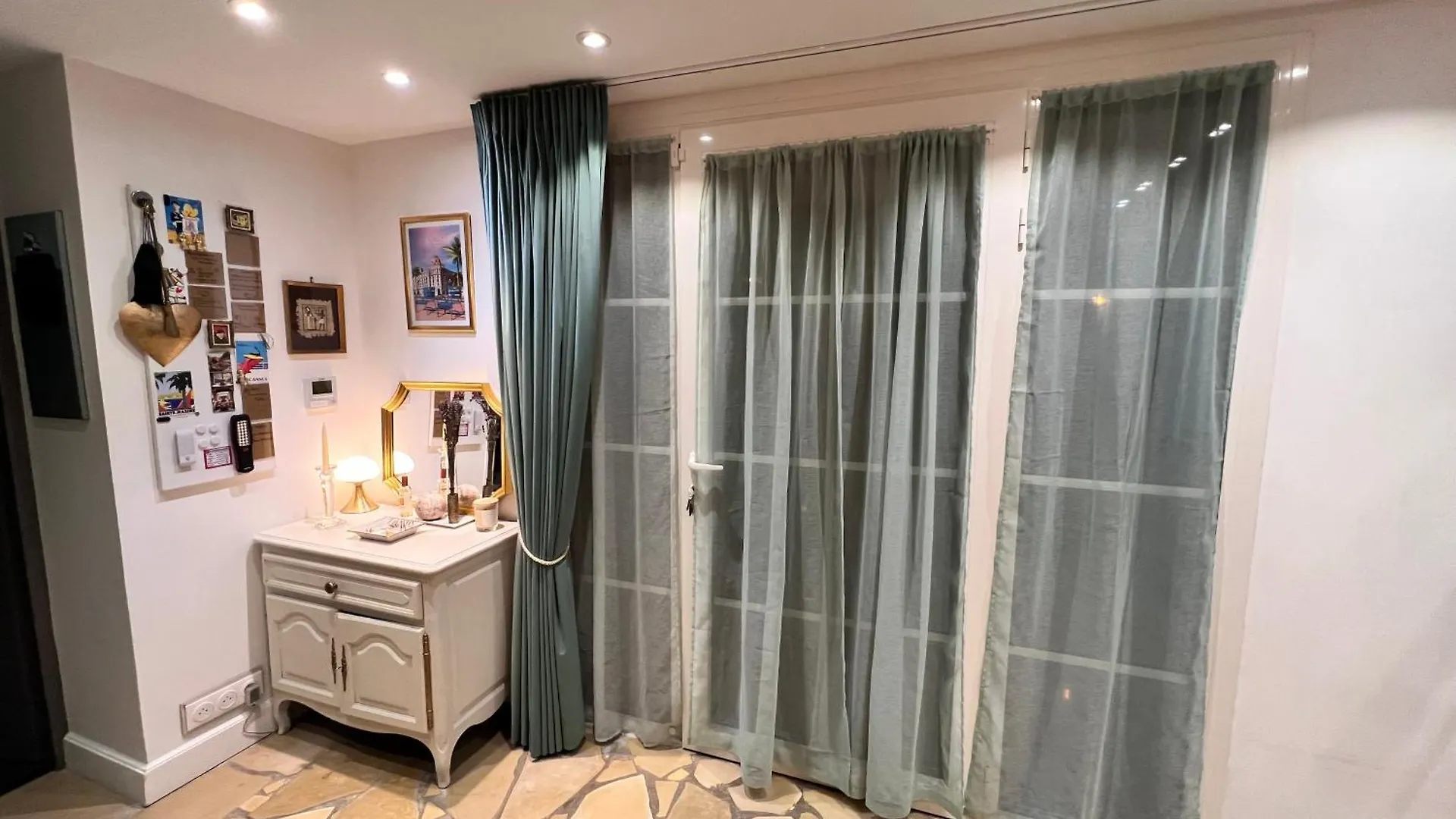Le Dramont Apartment Saint-Raphael